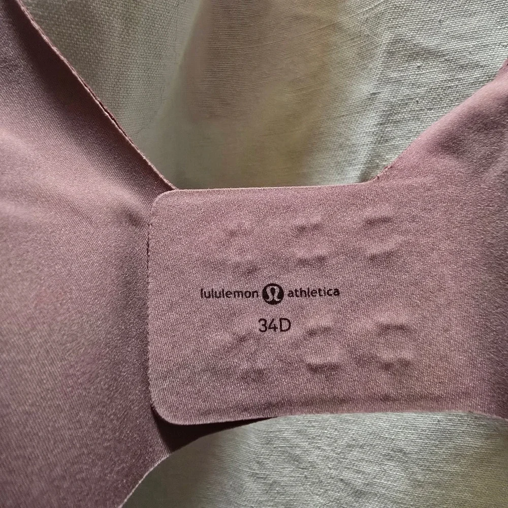 Lululemon Athletica Like Nothing‎ In Misty Merlot Seamless Bralette Bra Size 34D